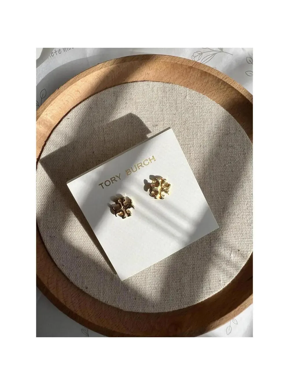 Tory Burch Lady Classic Double T Stud Lady earrings Simple Timeless Gold plated - Picture 4 of 9